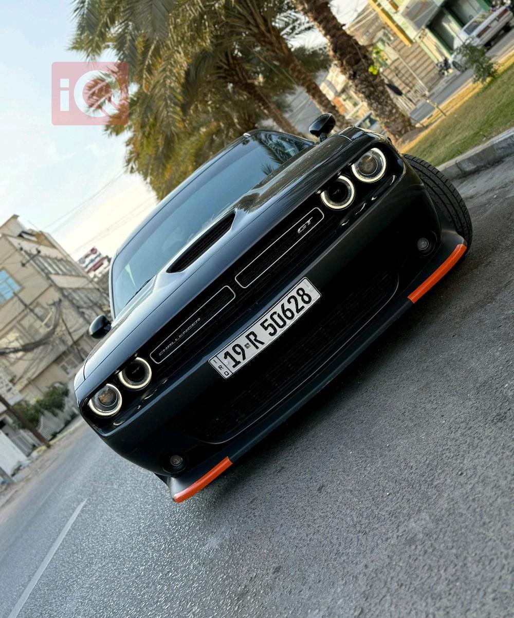 Dodge Challenger